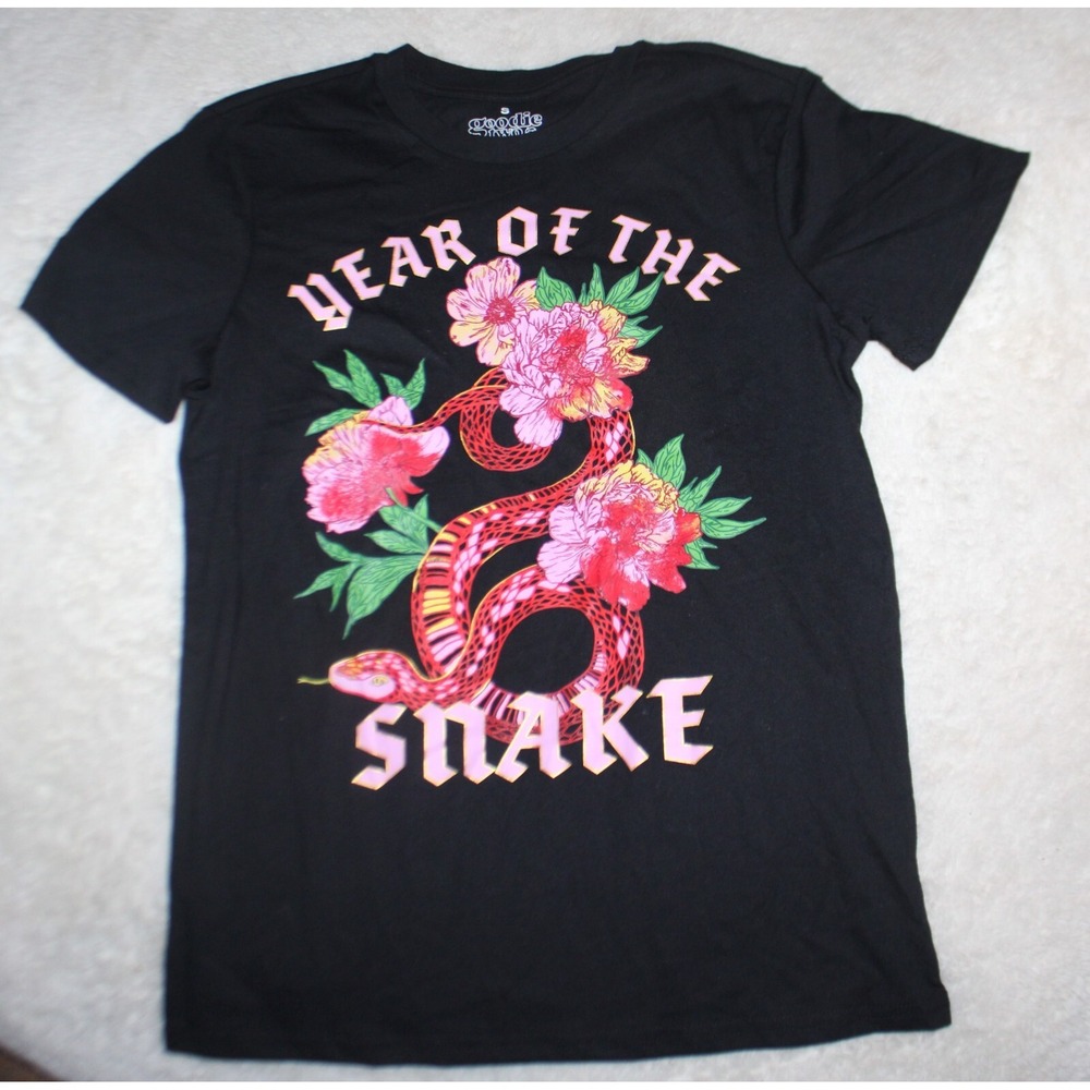 Goodie two sleeves year of snake shirt men's size XS
